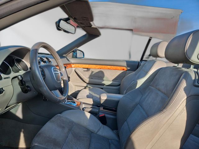 Audi A4 Bild 13