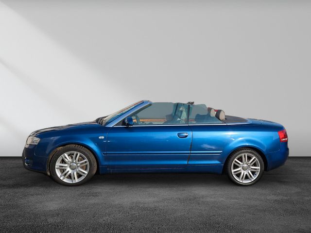 Audi A4 Bild 2