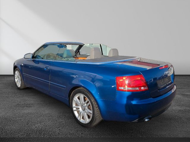Audi A4 Bild 4