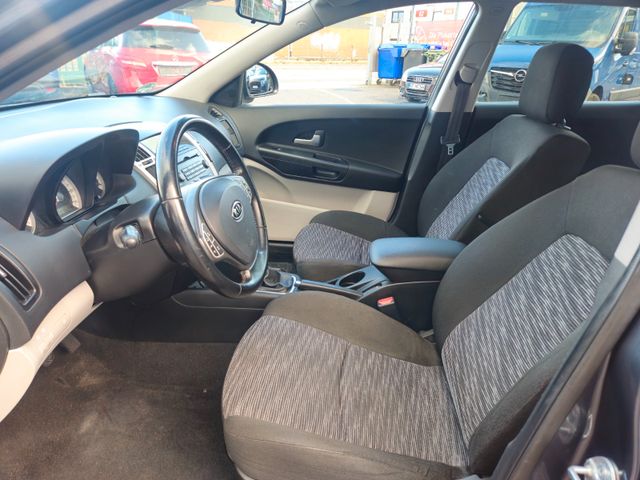 Kia cee'd Bild 8