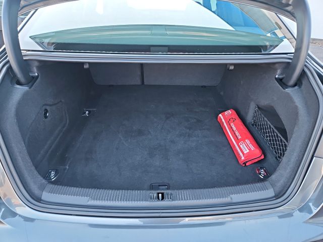 Audi A6 Bild 12
