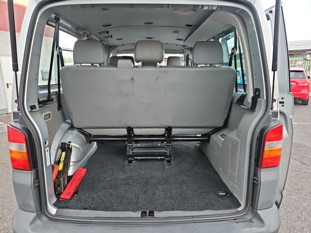 VW T5 Transporter Bild 12